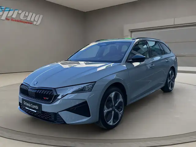 Skoda Octavia *RS* Combi - nur € 53.499,-* Ansicht 1