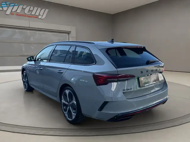 Skoda Octavia *RS* Combi - nur € 53.499,-* Ansicht 7