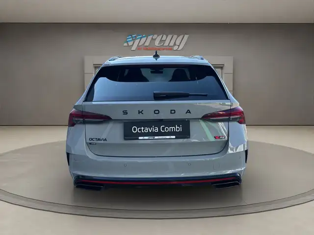 Skoda Octavia *RS* Combi - nur € 53.499,-* Ansicht 6