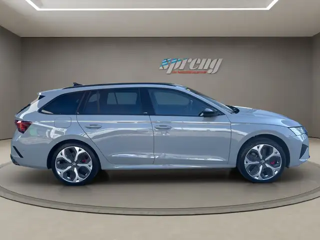 Skoda Octavia *RS* Combi - nur € 53.499,-* Ansicht 4