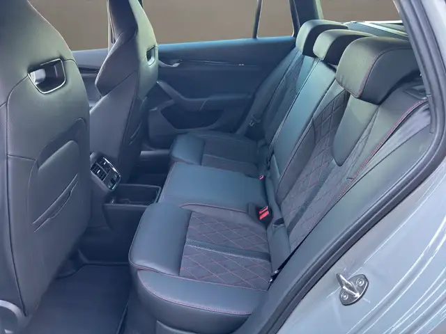 Skoda Octavia *RS* Combi - nur € 53.499,-* Ansicht 10