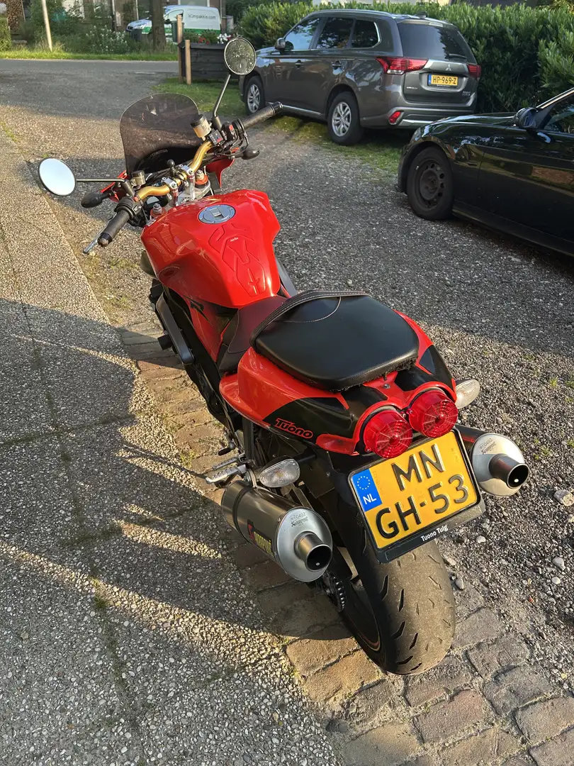 Aprilia Tuono - 2