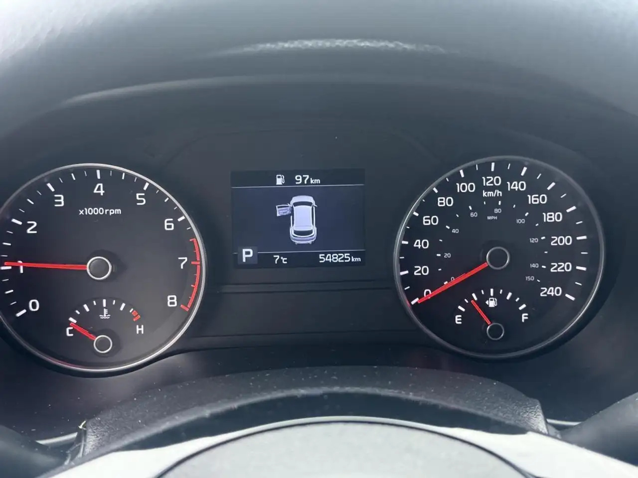 Kia Sportage снимка Kia Sportage