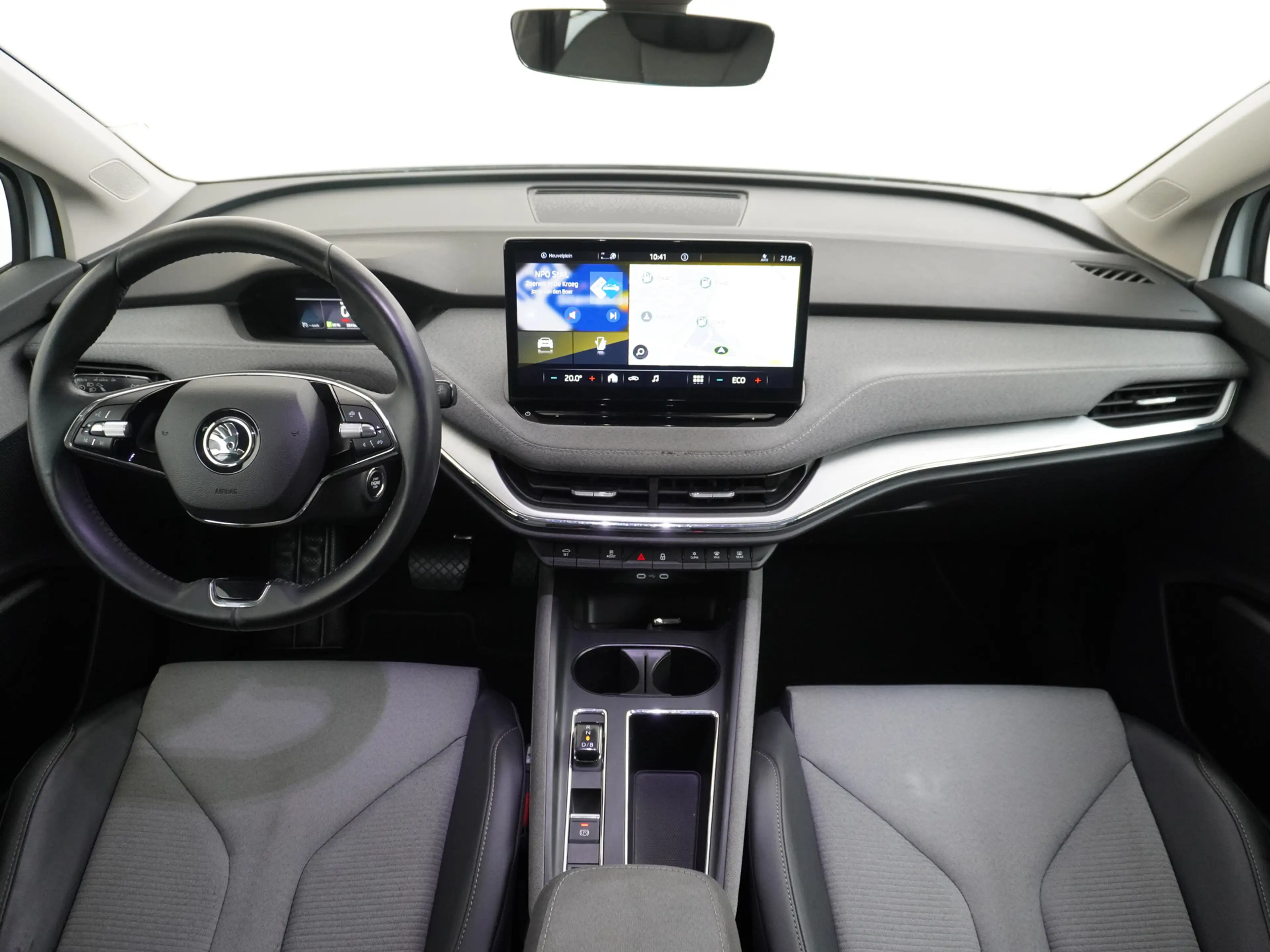 Skoda Enyaq iV 60 SOH 92% Apple Carplay Android Auto Navi Ecc — photo 3
