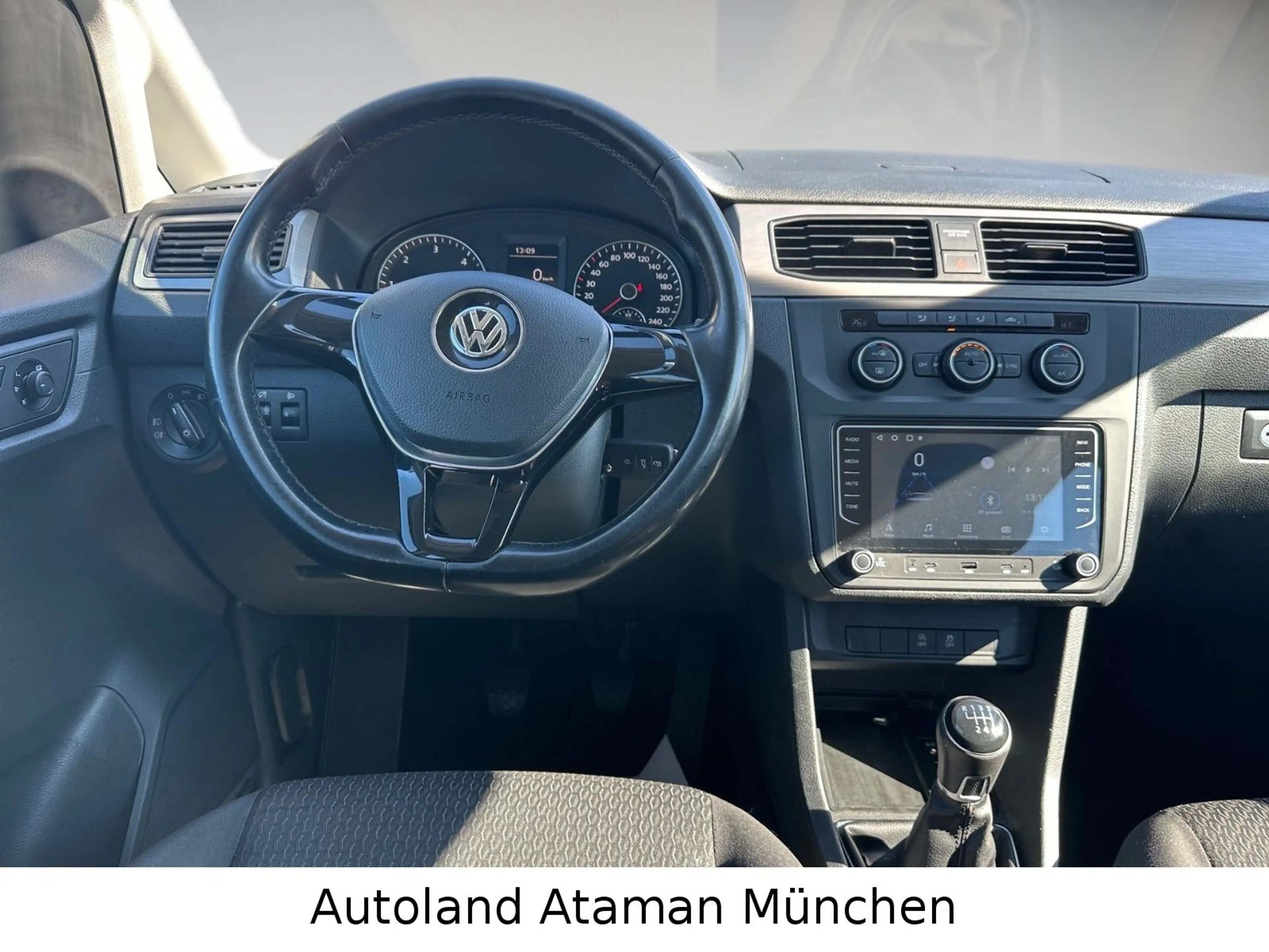 Volkswagen Caddy 2.0 TDI *4Motion* 7-Sitze /Navi/Eur6 — photo 9