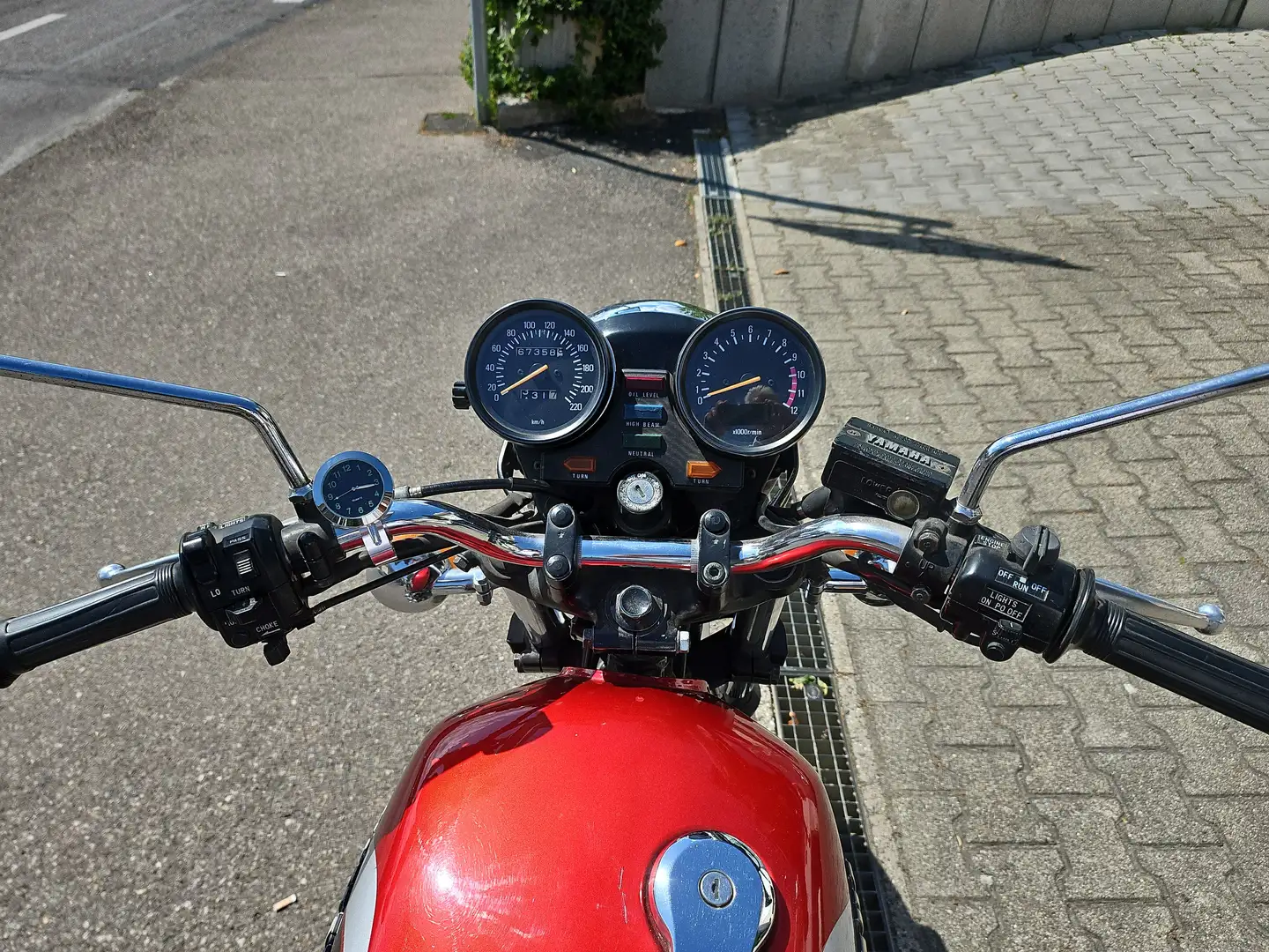 Yamaha XJ 650 Rot - 2
