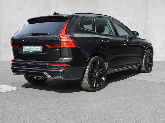 Volvo XC60 view 4