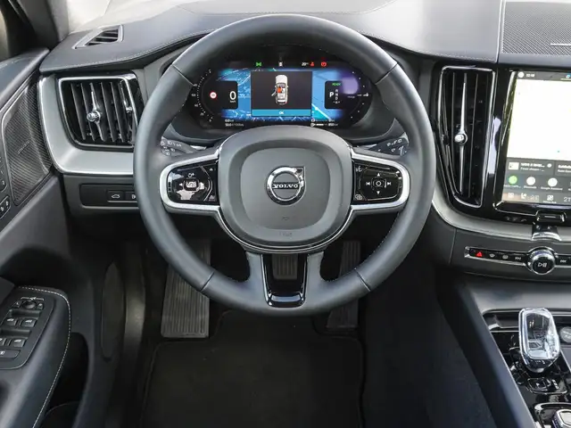 Volvo XC60 view 12