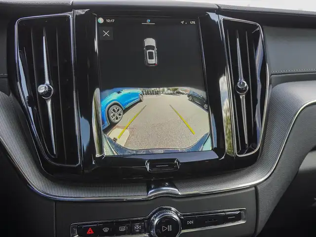 Volvo XC60 view 14