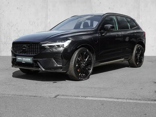 Volvo XC60 view 2