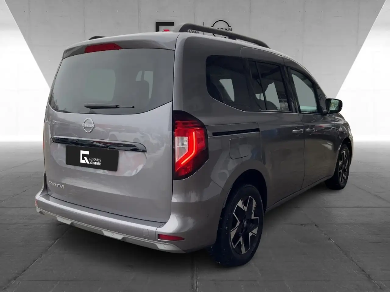 Nissan Townstar TEKNA Kombi 130PS L1 Winter/RFK/Carplay 4