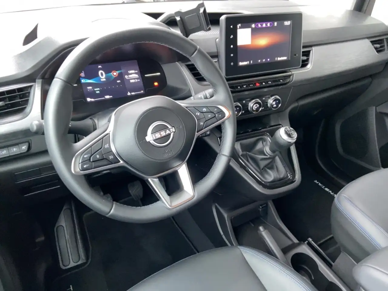 Nissan Townstar TEKNA Kombi 130PS L1 Winter/RFK/Carplay 9