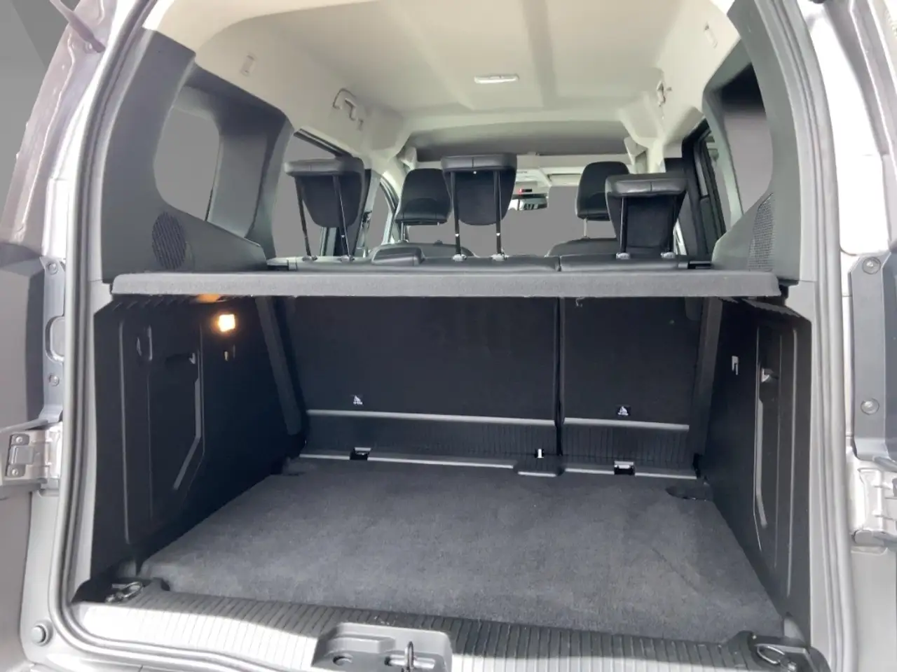 Nissan Townstar TEKNA Kombi 130PS L1 Winter/RFK/Carplay 12
