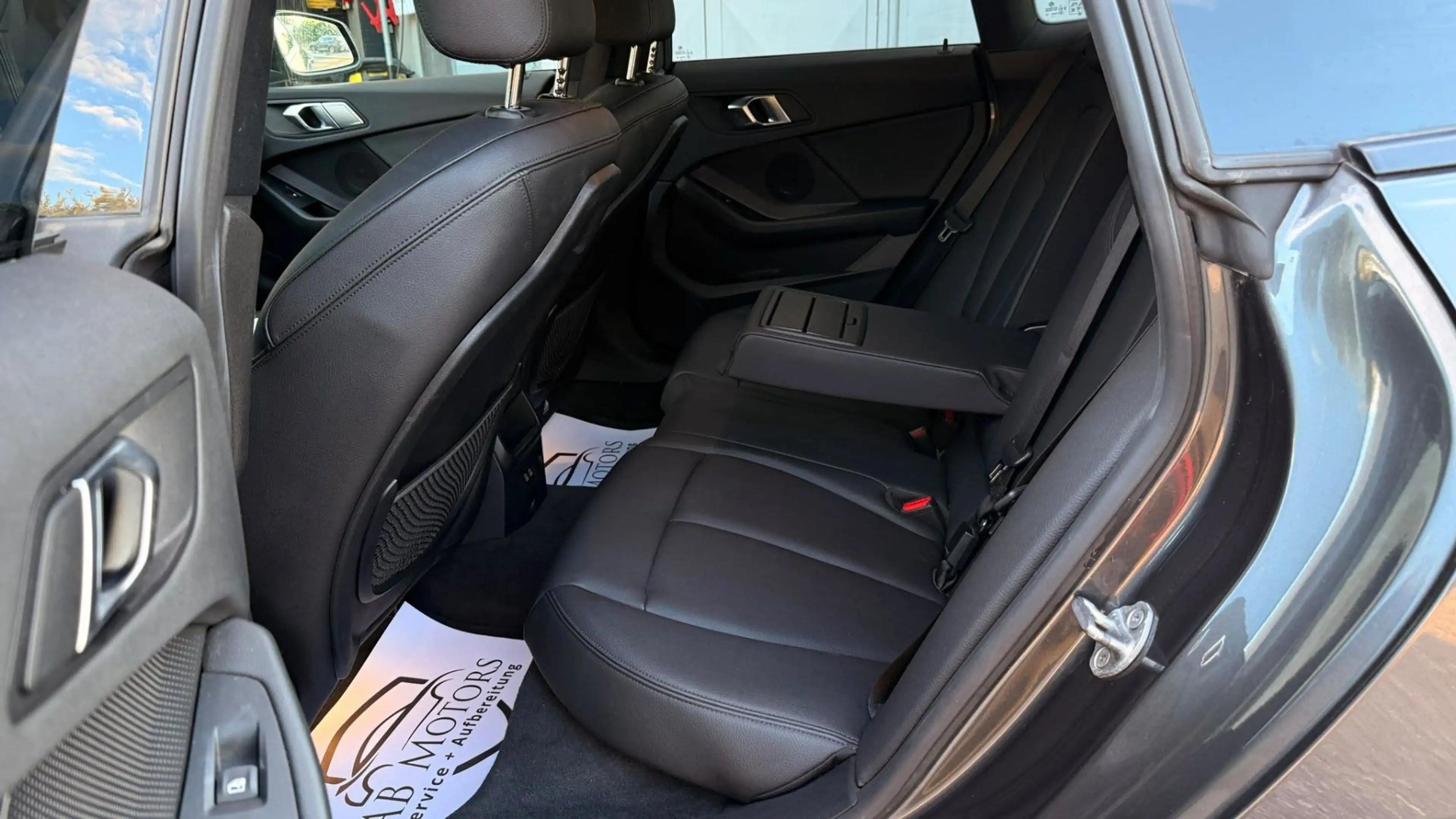 BMW 218 Gran Coupe - 218i — photo 10