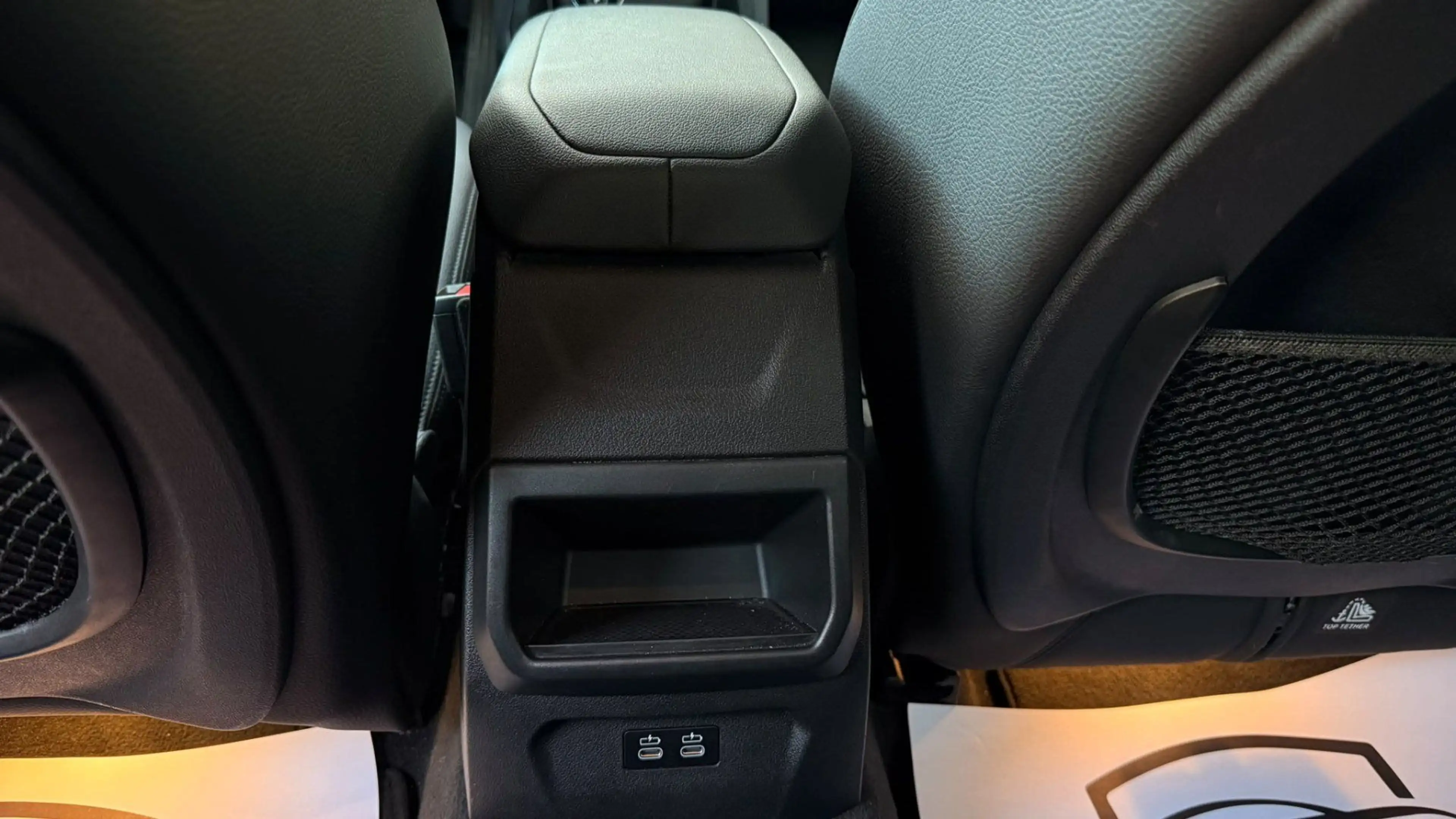 BMW 218 Gran Coupe - 218i — photo 12