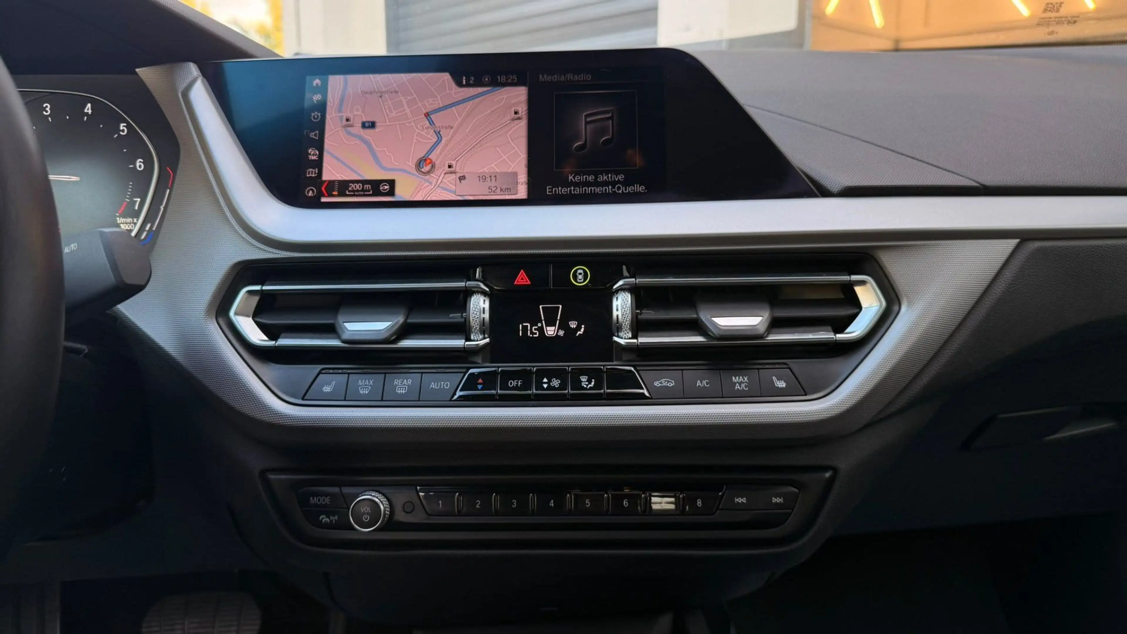 BMW 218 Gran Coupe - 218i — photo 14