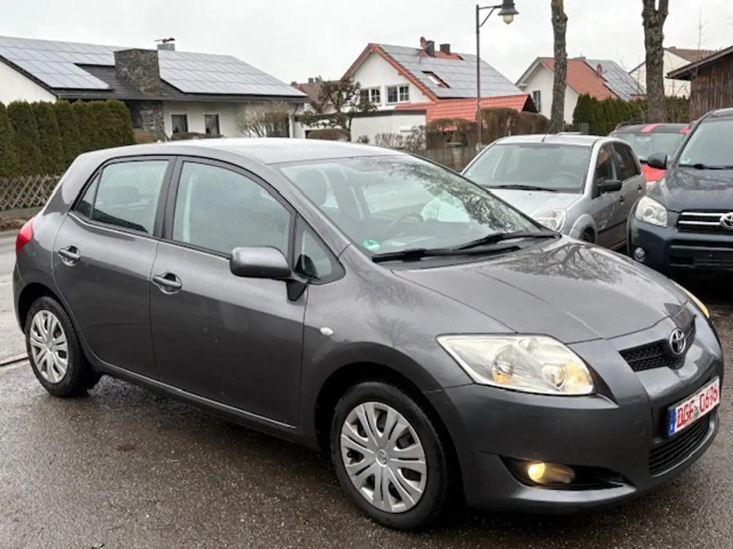 Toyota Auris Sol Automatik Grau - 2