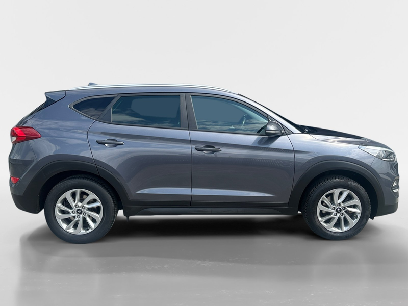 Hyundai TUCSON 1.6 blue Advantage Kamera+Navi+SHZ+KlimaA — photo 6