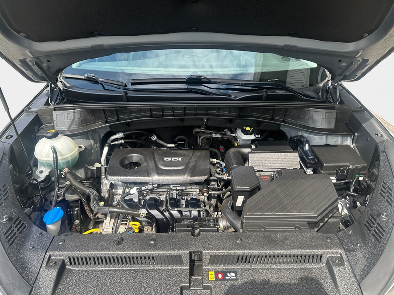Hyundai TUCSON 1.6 blue Advantage Kamera+Navi+SHZ+KlimaA — photo 14