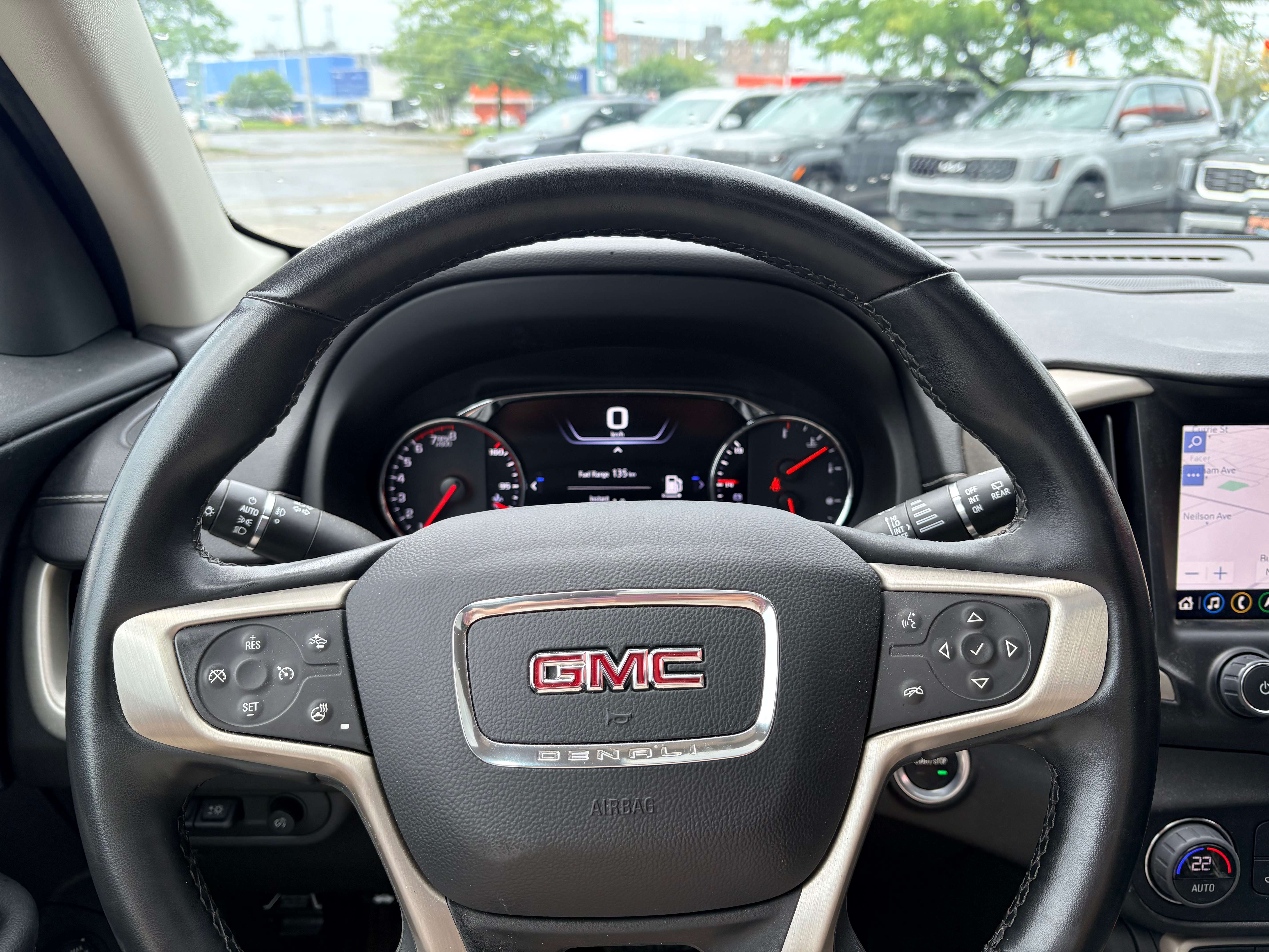 2024 GMC Terrain Denali AWD photo 3