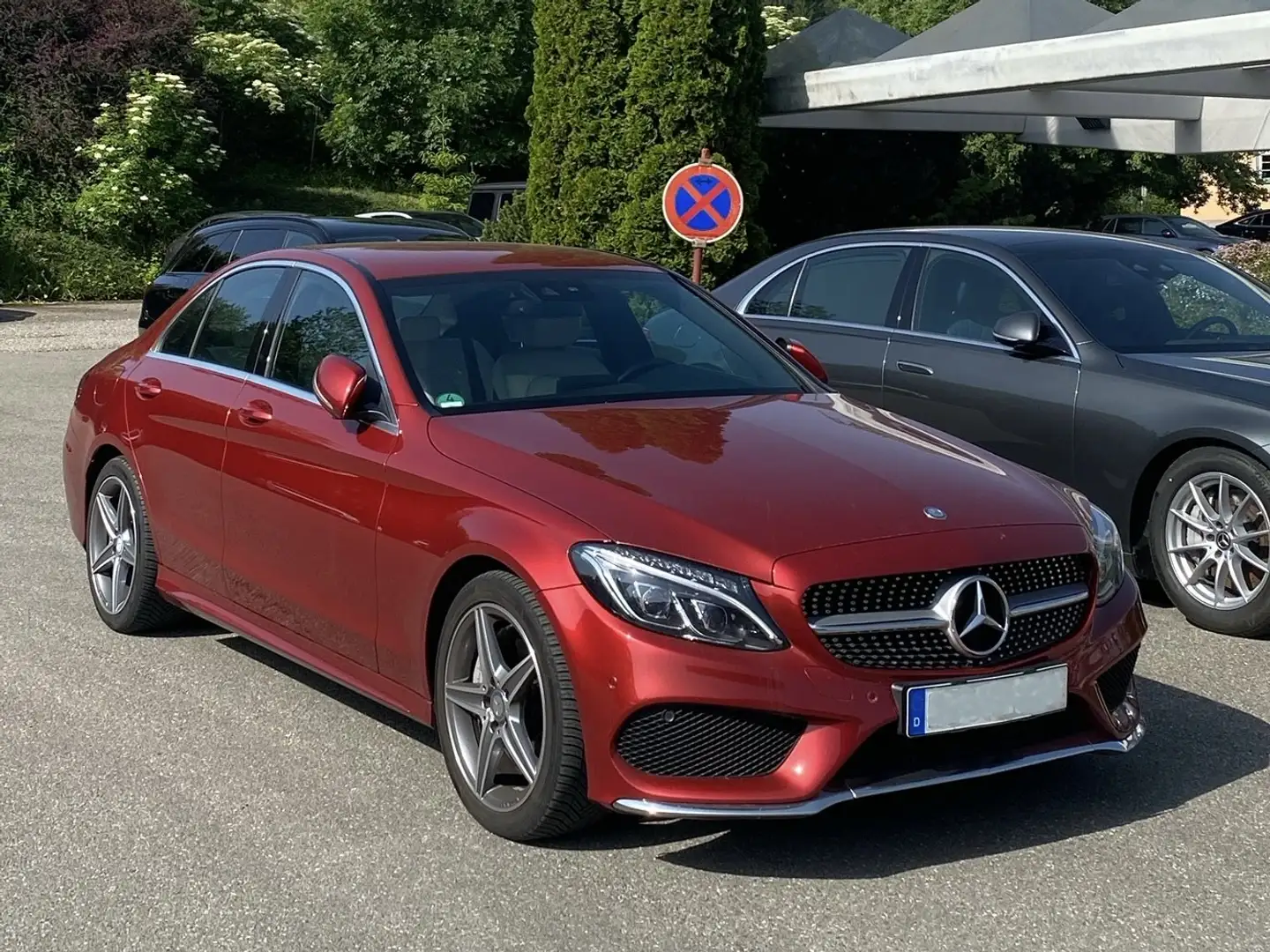 Mercedes-Benz C 250 C 250 CGI (205.045) Червоний - 1