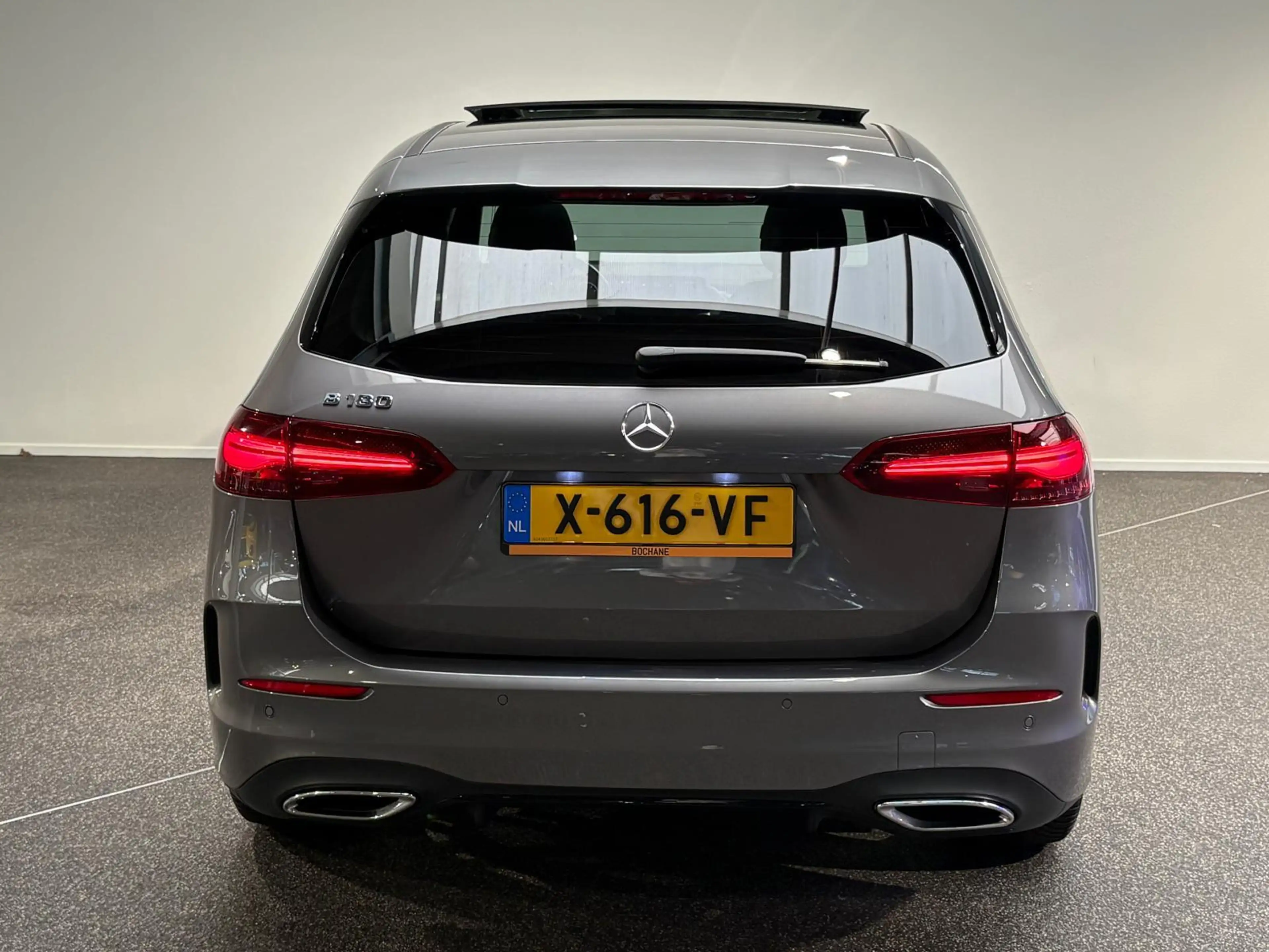 Mercedes-Benz B 180 AMG Line | Panoramadak | Elektrisch verstelbare st — photo 18