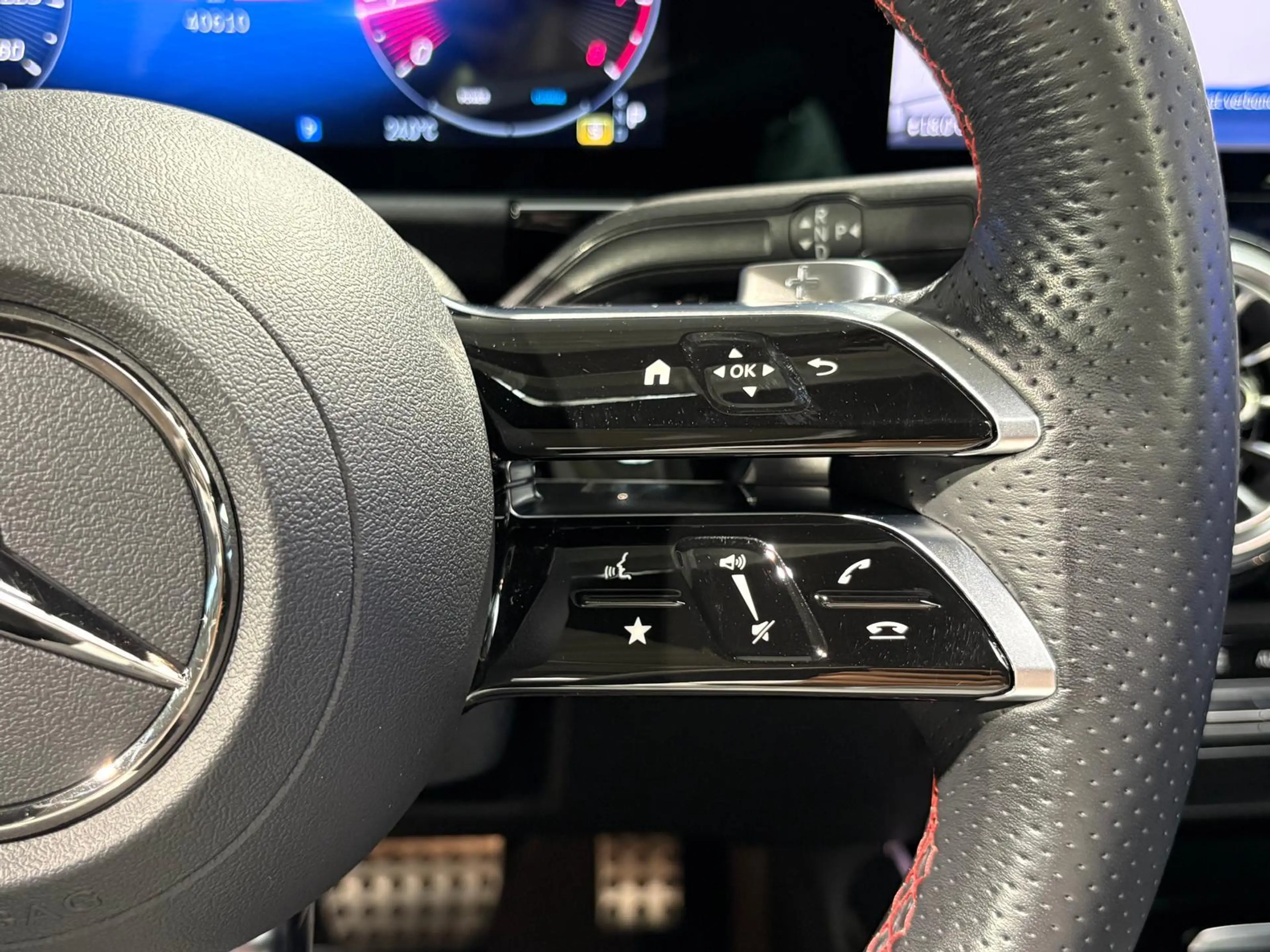 Mercedes-Benz B 180 AMG Line | Panoramadak | Elektrisch verstelbare st — photo 21