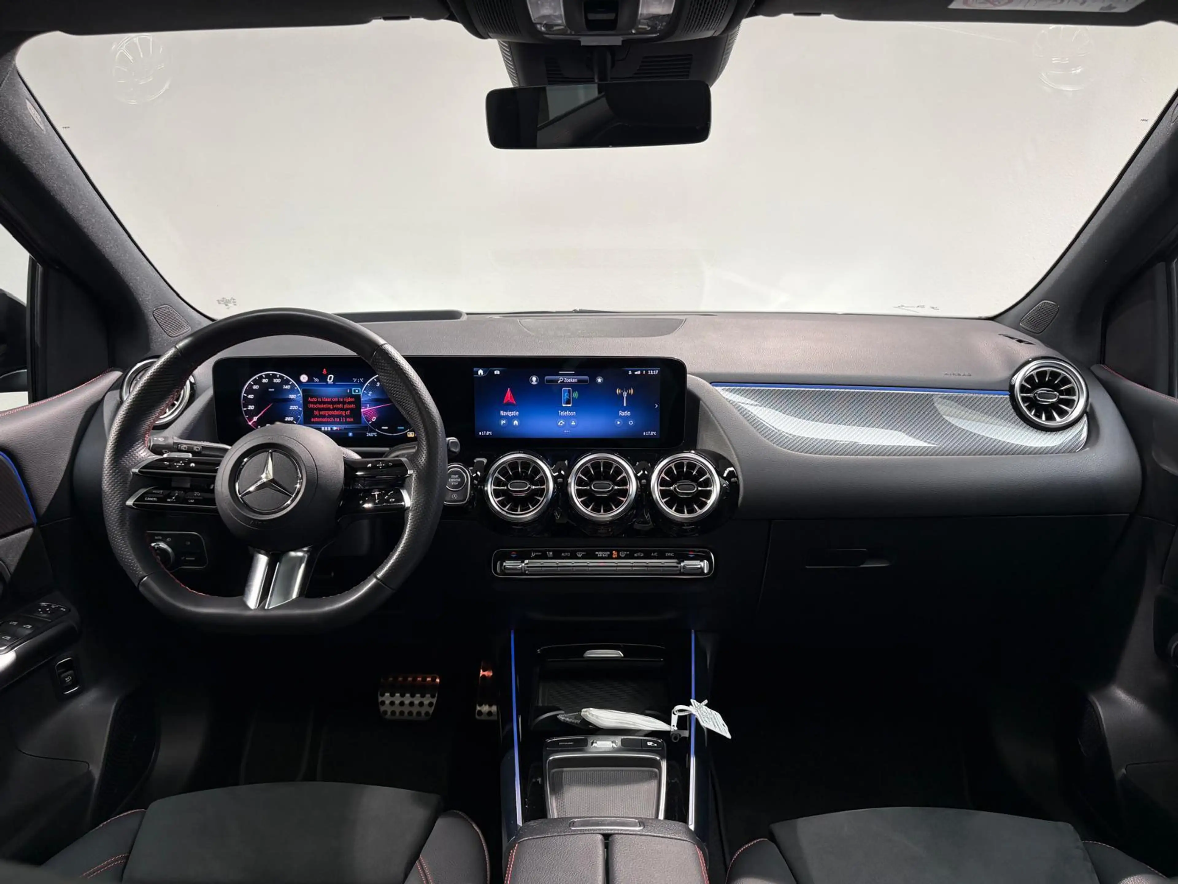 Mercedes-Benz B 180 AMG Line | Panoramadak | Elektrisch verstelbare st — photo 3