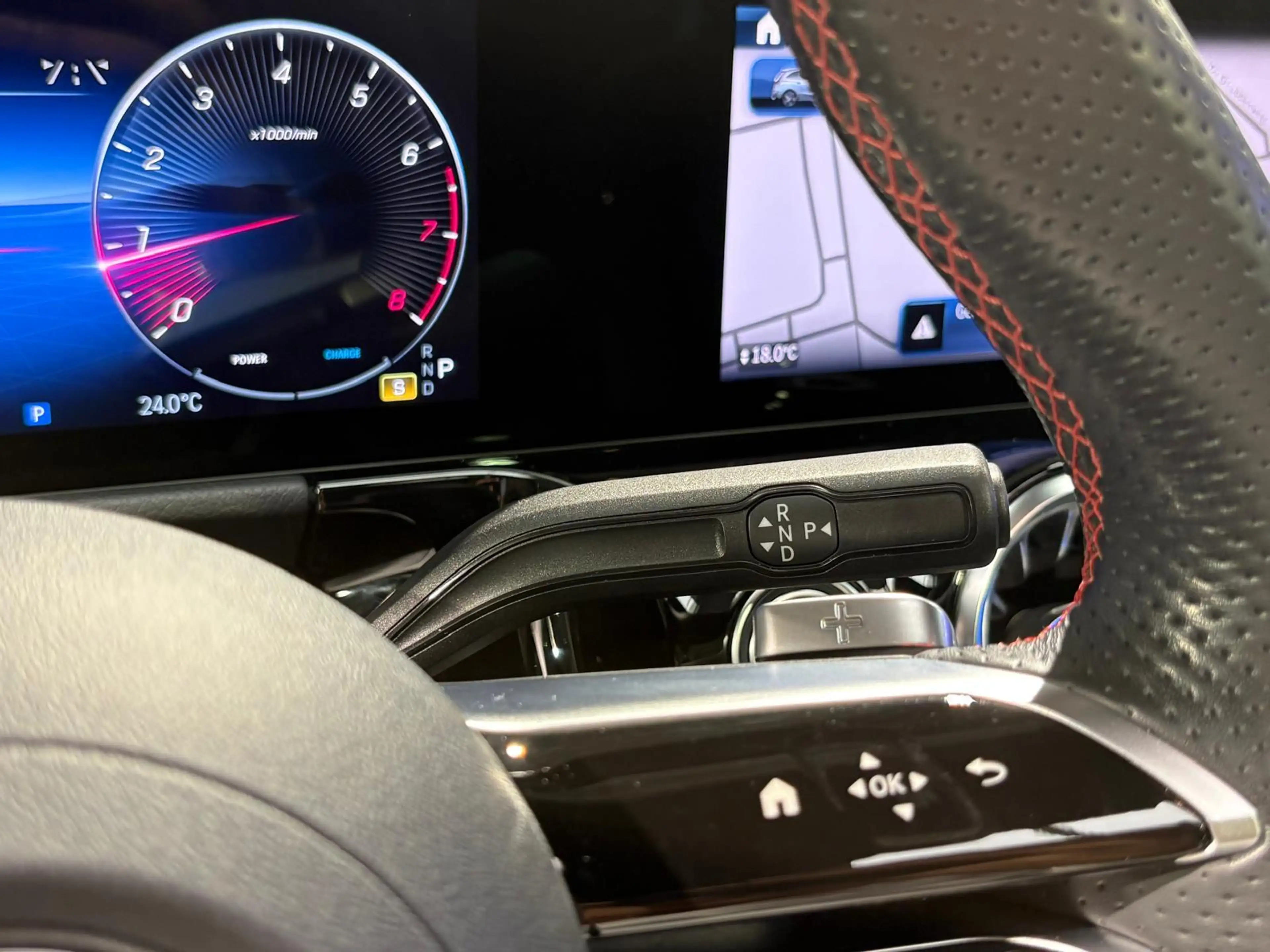 Mercedes-Benz B 180 AMG Line | Panoramadak | Elektrisch verstelbare st — photo 22