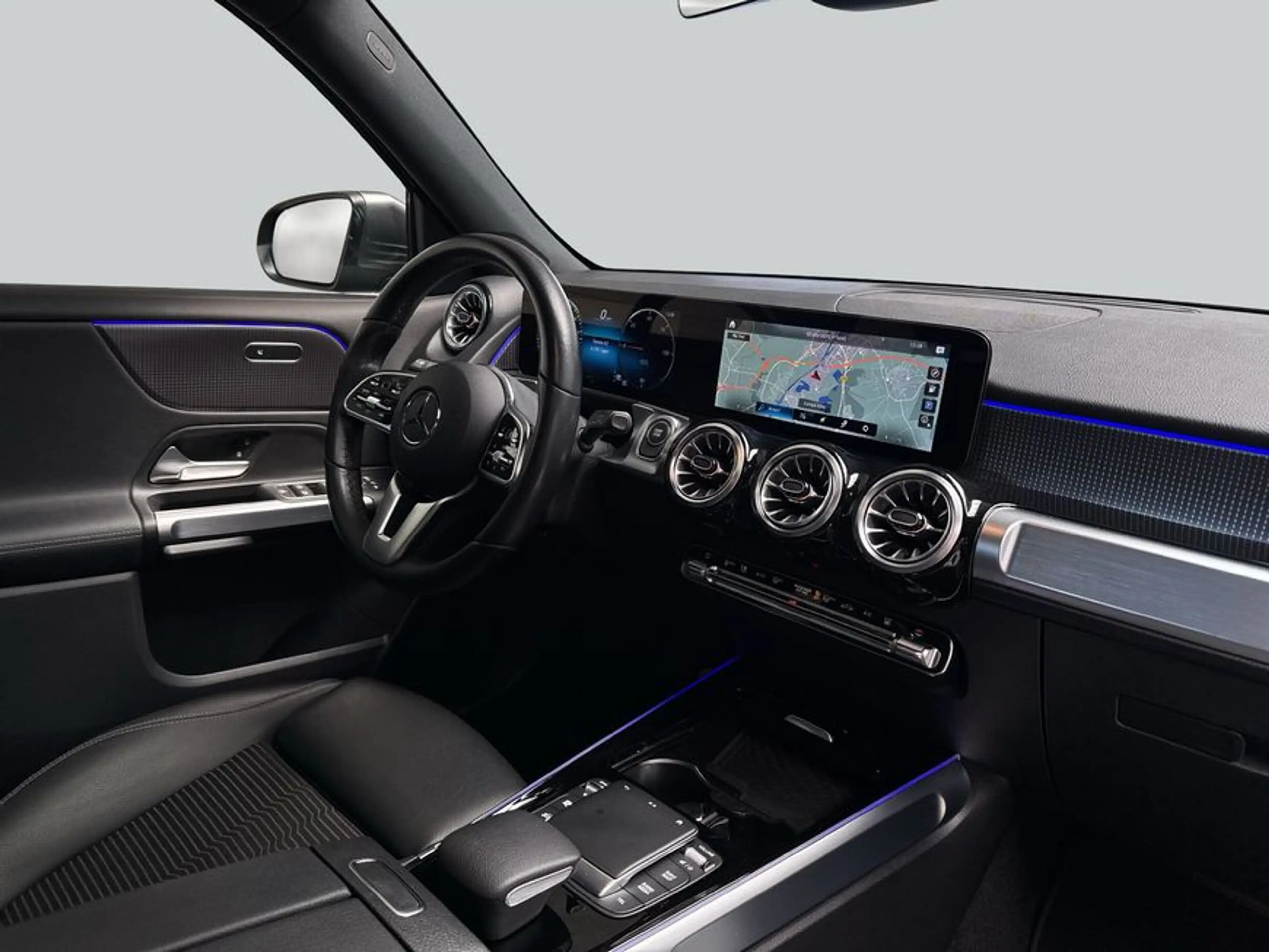 Mercedes-Benz EQB 300 EQB — photo 15