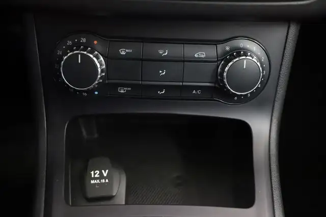 Mercedes-Benz B Class view 14