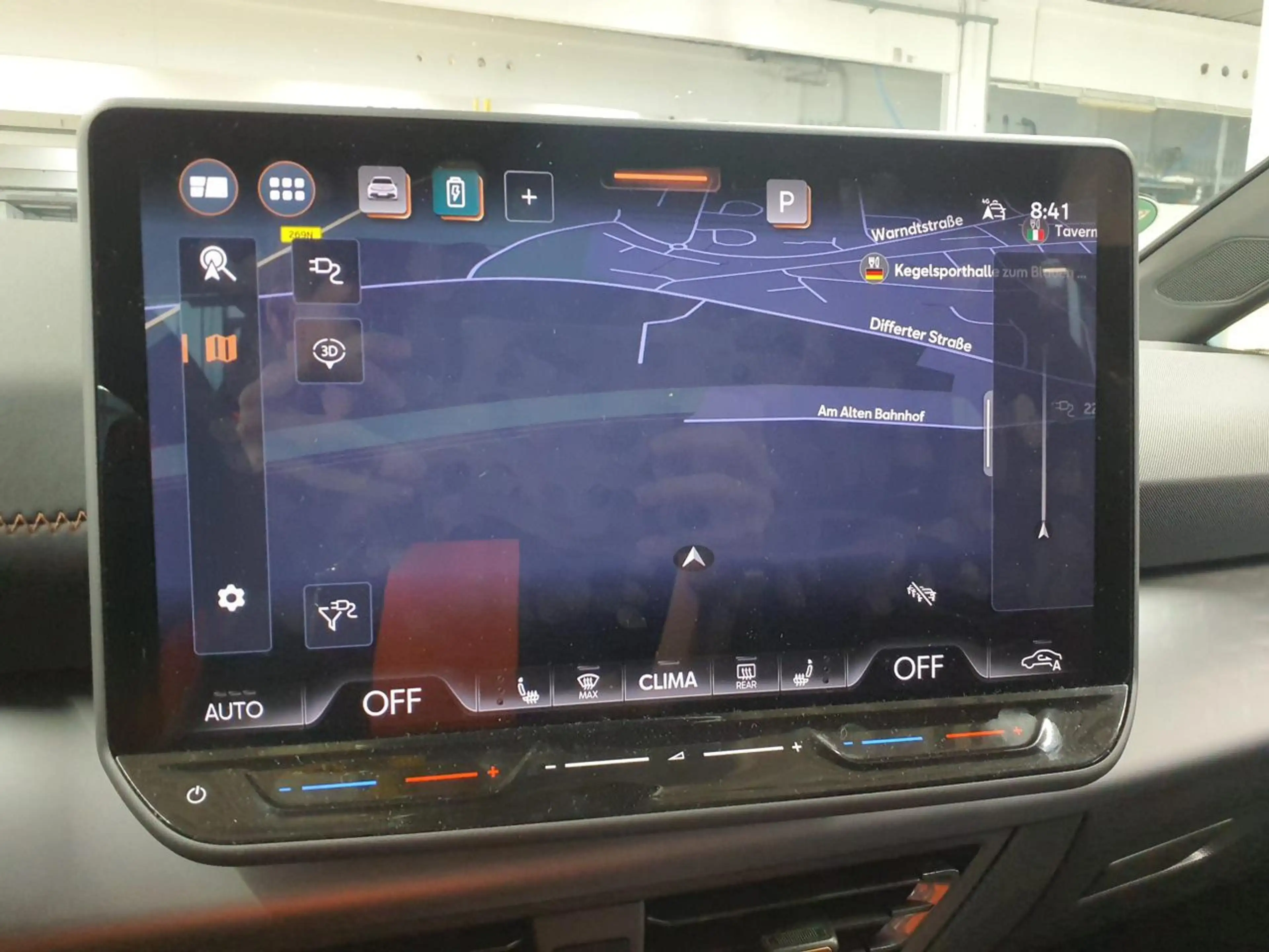 CUPRA Born e-Boost / 84 kWh, Navi, ParkAssist, LED, WP — photo 5