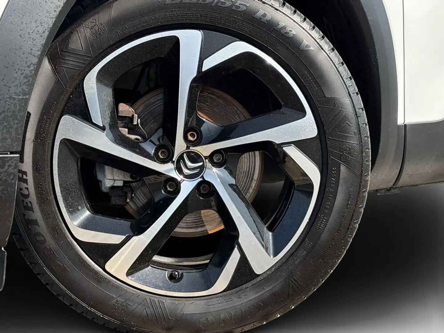 Citroen C5 Aircross Feel 96 kW Blue-HDI Weiß - 2