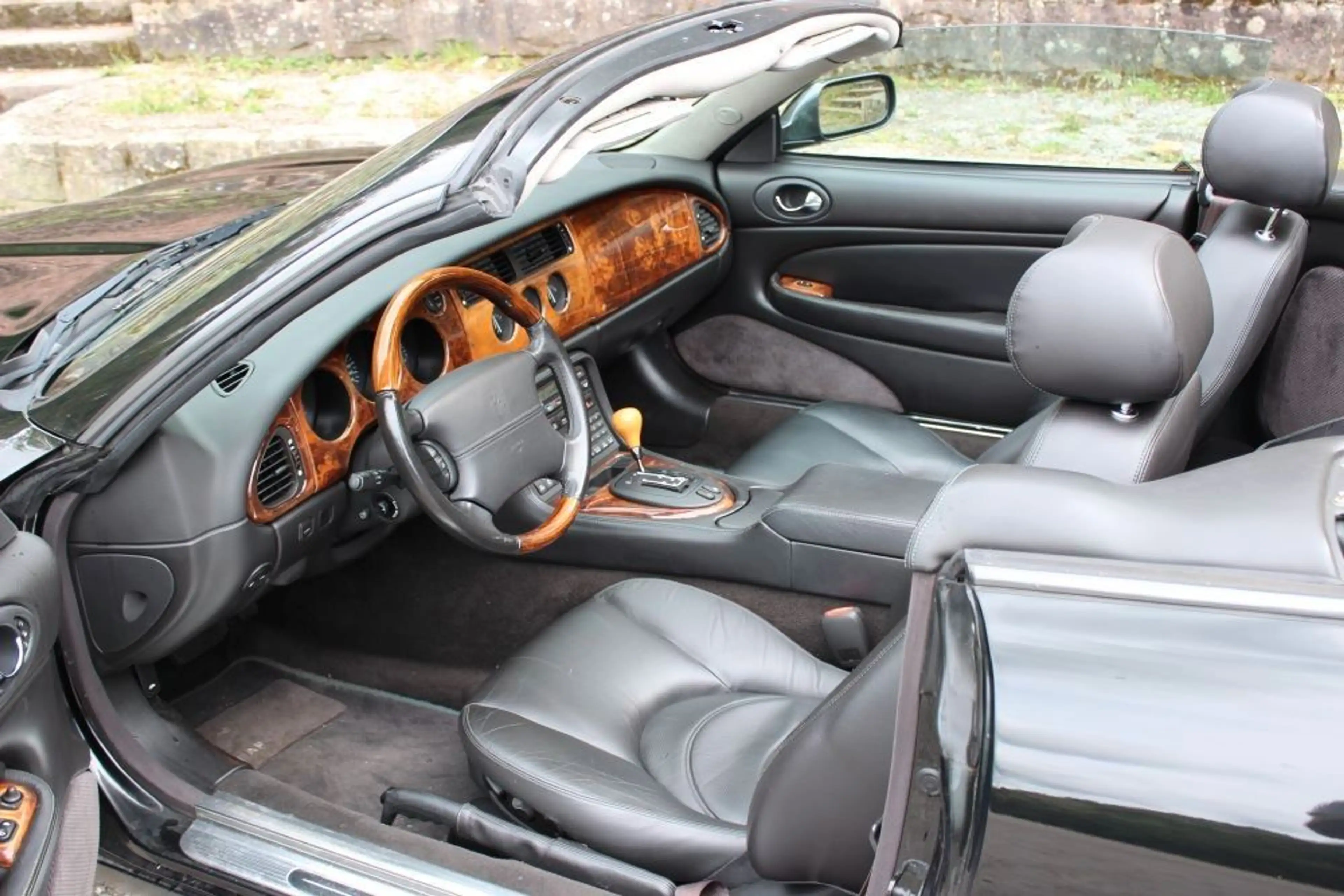 Jaguar XKR Cabriolet 3 Jahre Garantie — photo 5