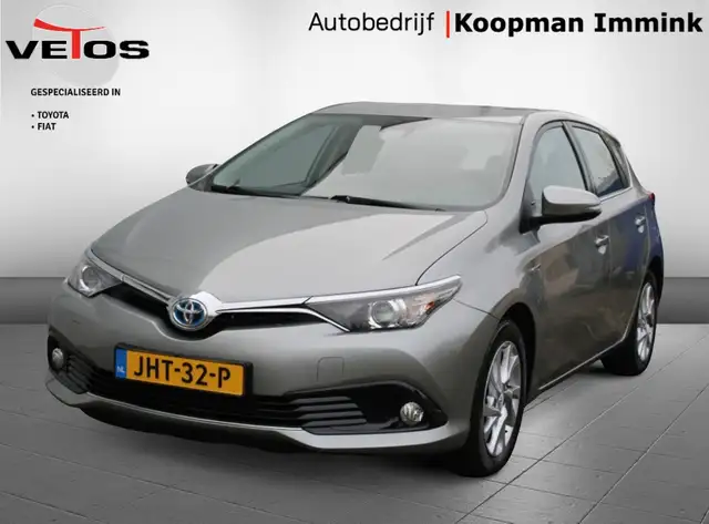 Toyota Auris 1.8 Hybrid Dynamic