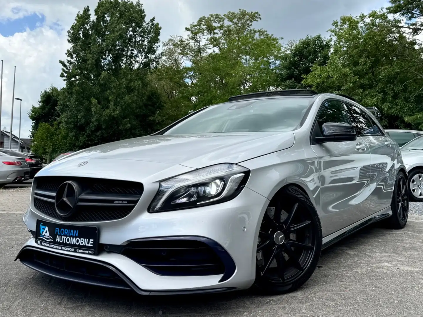 Mercedes-Benz A 45 AMG A -Klasse A 45 AMG 4-MATIC Facelift/Pano/Kamera Ezüst - 1
