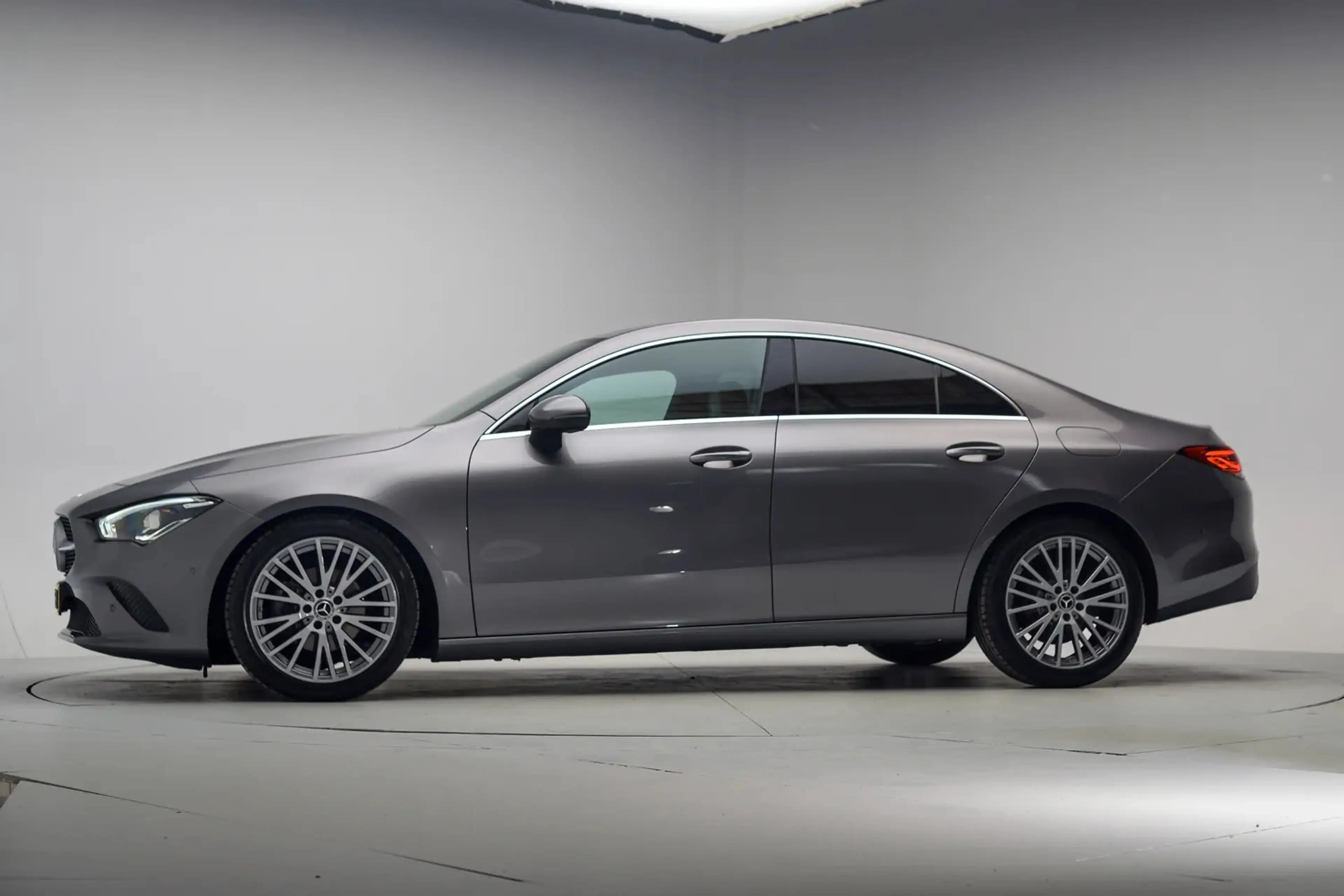 Mercedes-Benz CLA 180 Luxury Aut. [ LED Widescreen Camera Navi Stoelverw — photo 2