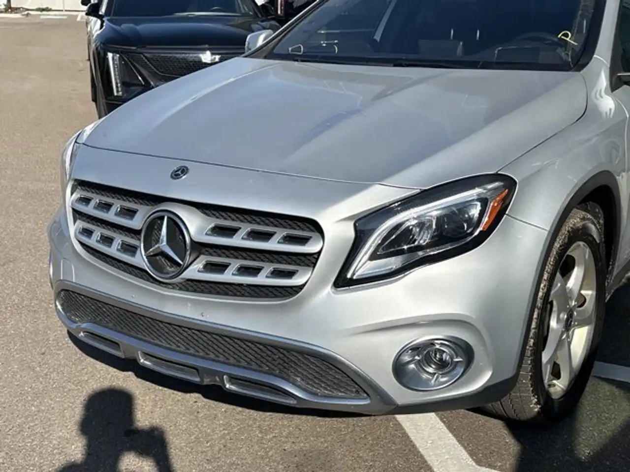 Mercedes-Benz GLA photo Mercedes-Benz GLA