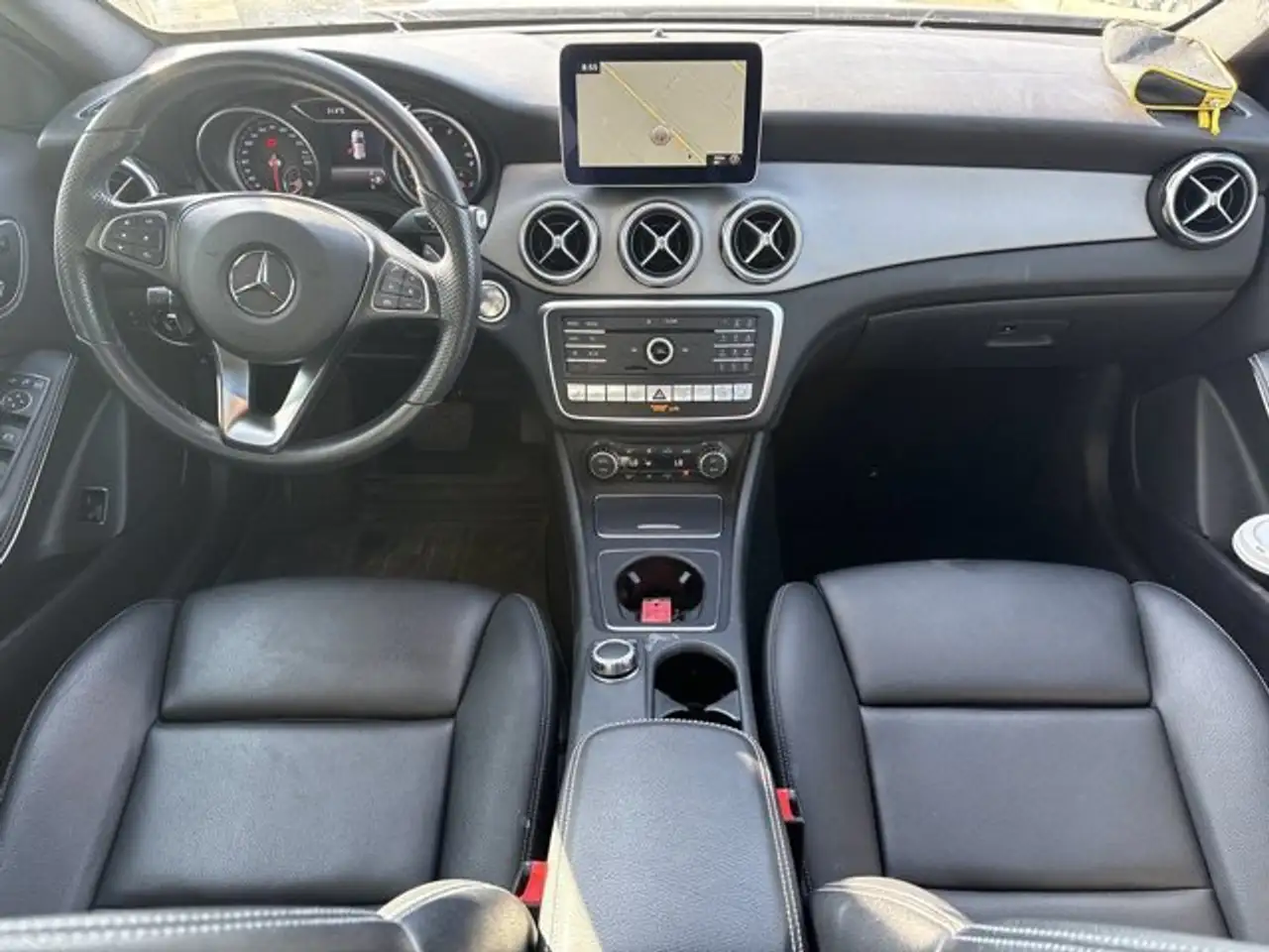 Mercedes-Benz GLA photo Mercedes-Benz GLA