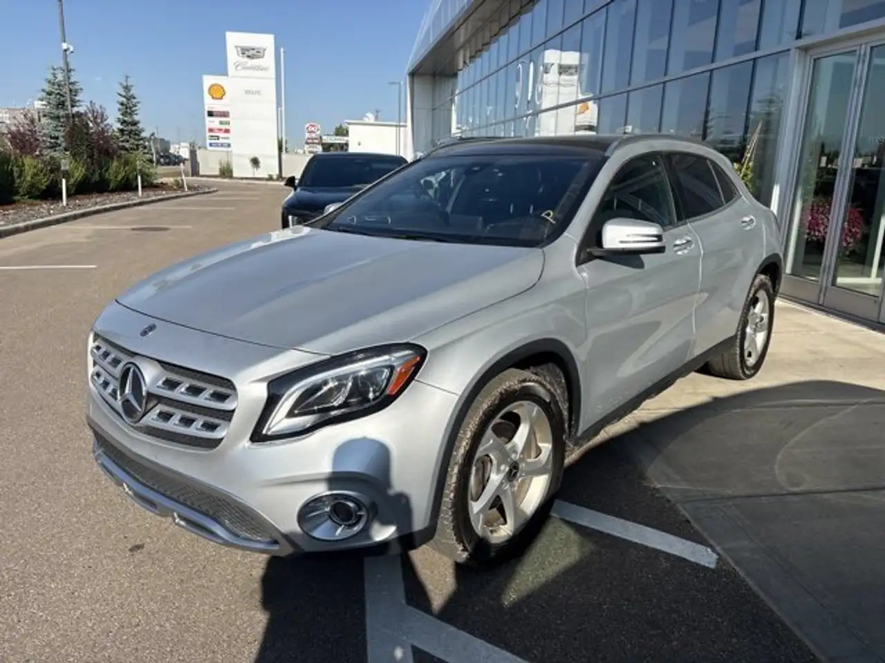 Mercedes-Benz GLA photo Mercedes-Benz GLA
