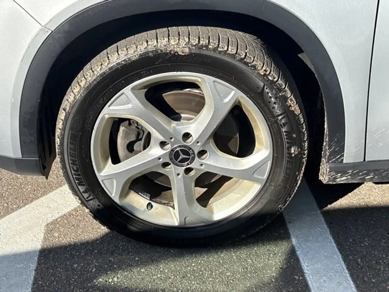 Mercedes-Benz GLA photo Mercedes-Benz GLA