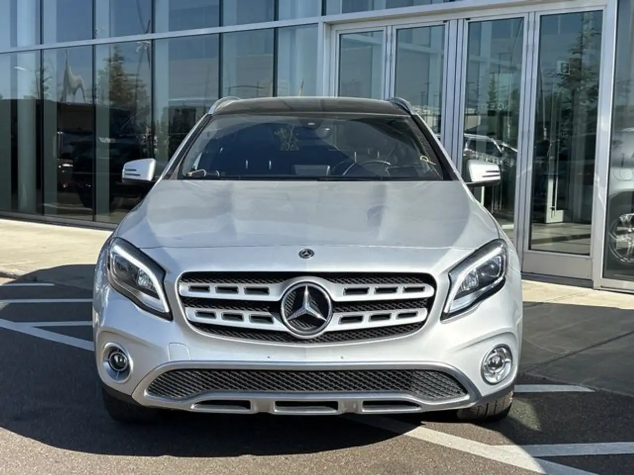 Mercedes-Benz GLA photo Mercedes-Benz GLA