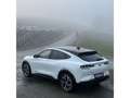 Ford Mustang Mach-E Allradantrieb 91kWh Blanc - thumbnail 5