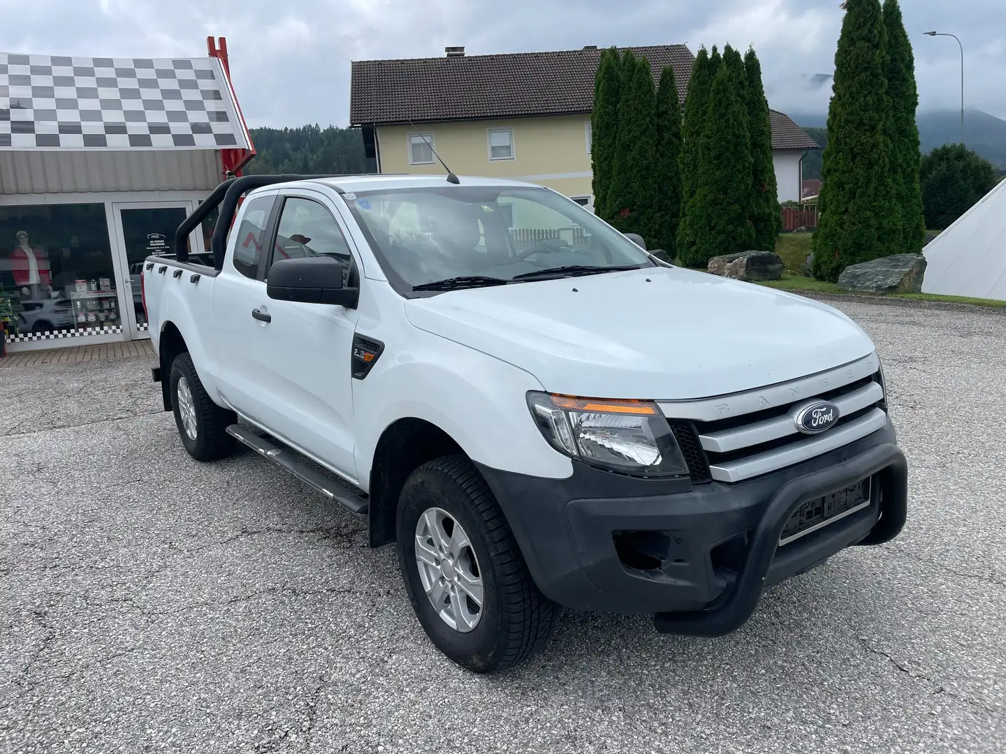 Ford Ranger XL Extrakabine 4x4 Weiß - 1