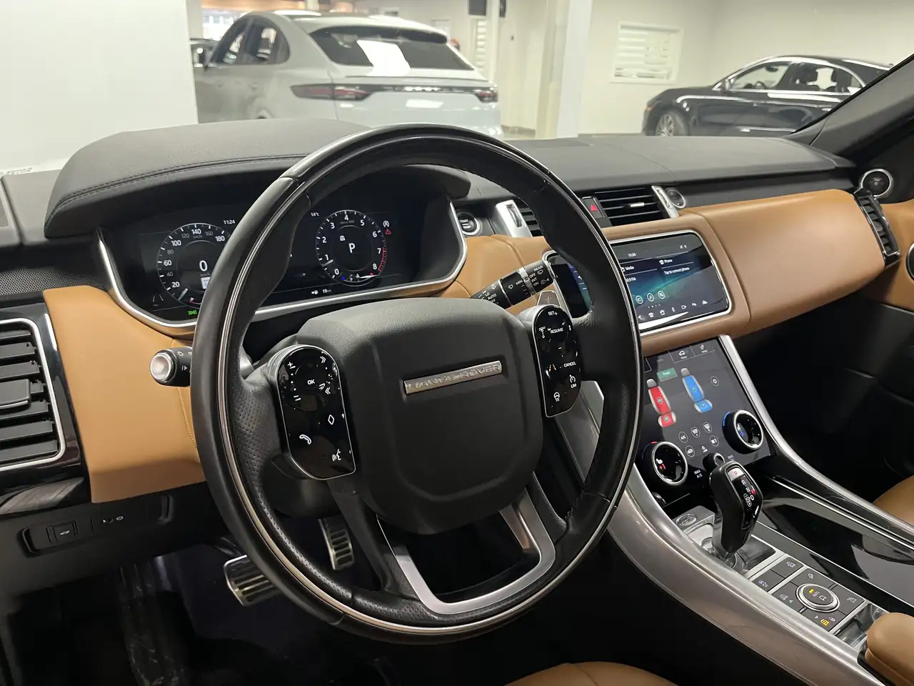 Land Rover Range Rover Sport снимка Land Rover Range Rover Sport