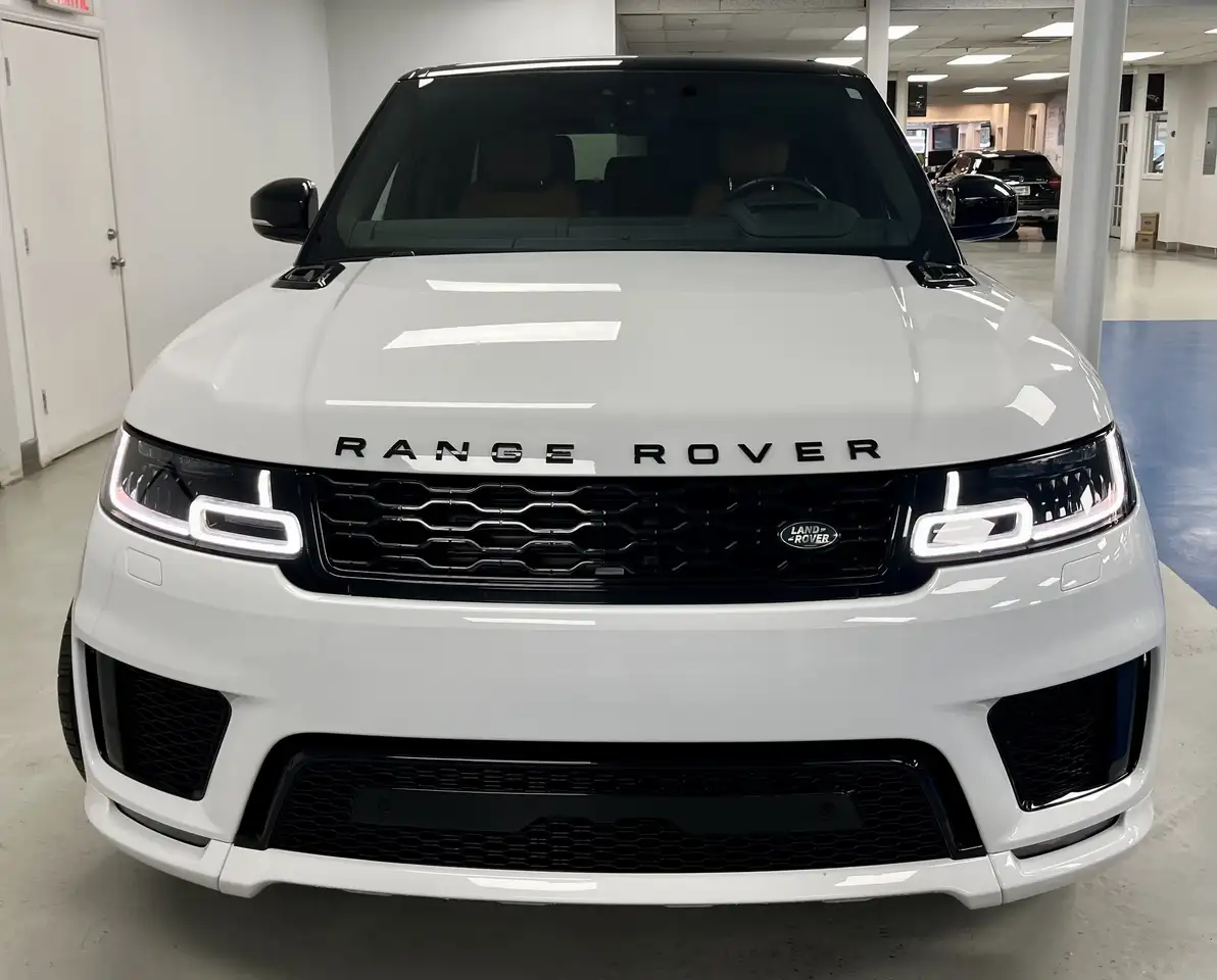 Land Rover Range Rover Sport снимка Land Rover Range Rover Sport