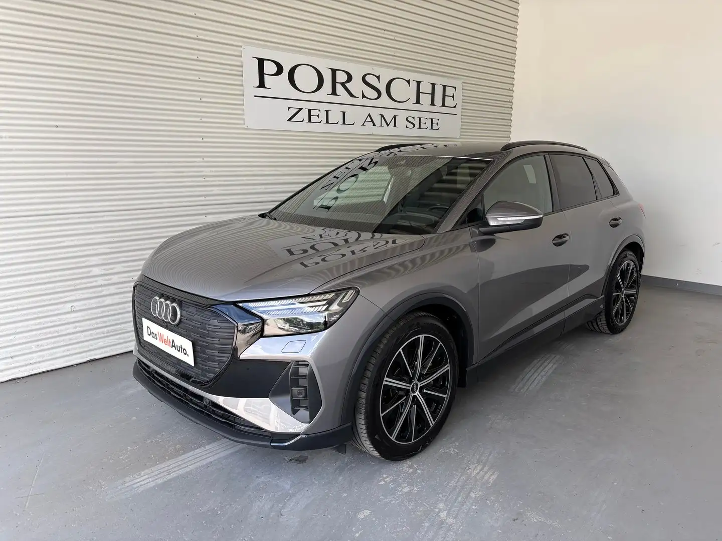 Audi Q4 e-tron Audi Q4 50 e-tron quattro Grau - 1