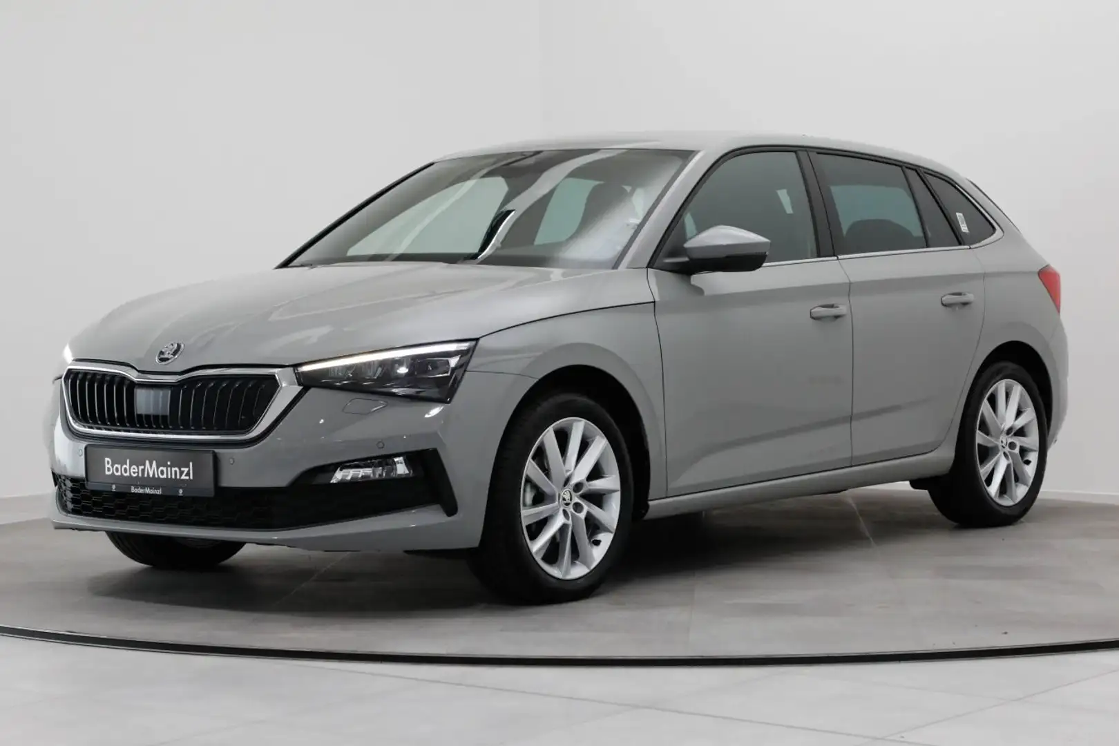 Skoda Scala 1.0 TSI DSG Style PDC ACC LED Mirror Link Grau - 2