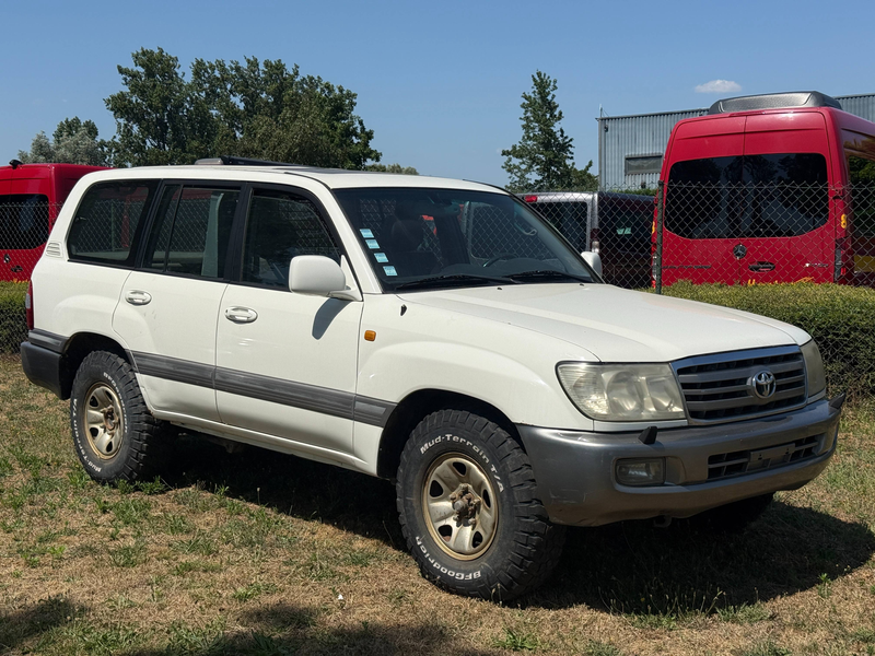 Toyota Land Cruiser Landcruiser 4.2 Turbo | EU-Spec | 7 Seats | Automatic — photo 4