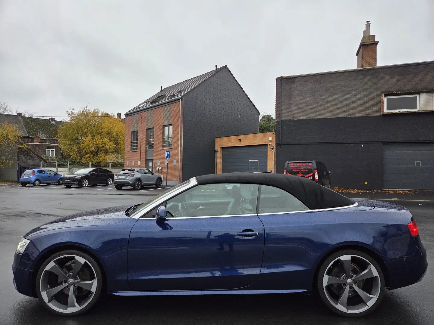 Audi A5 Cabriolet 2.0 TDi Start/Stop DPF Blauw - 2